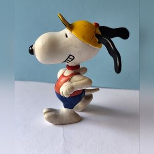 3/$20💗Vtg 2.5" Snoopy Marathon Runner PVC Figure Hong Kong Red Blue Yellow Hat